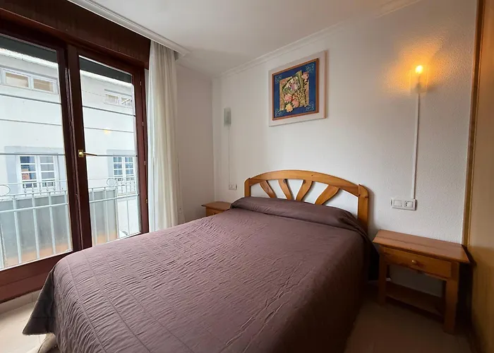 Bahia De ゲストハウス 3*